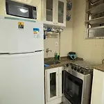 Apartamento A 3 Minutos Da Praia Av. Nsa. Sra.C 1145/908